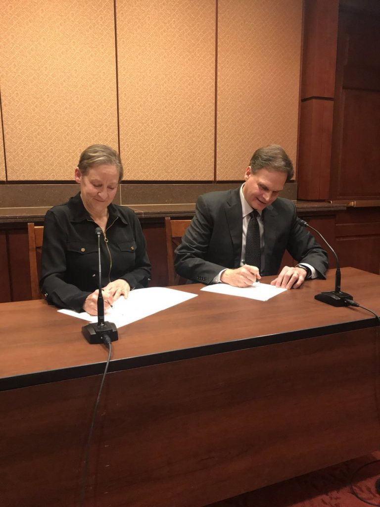 Airlines and Tourism Industry Commit to Ending the Sexual Exploitation of Children in Africa